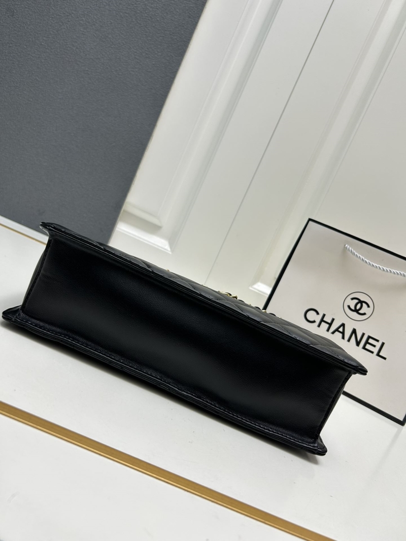 Ch**el wallet purse